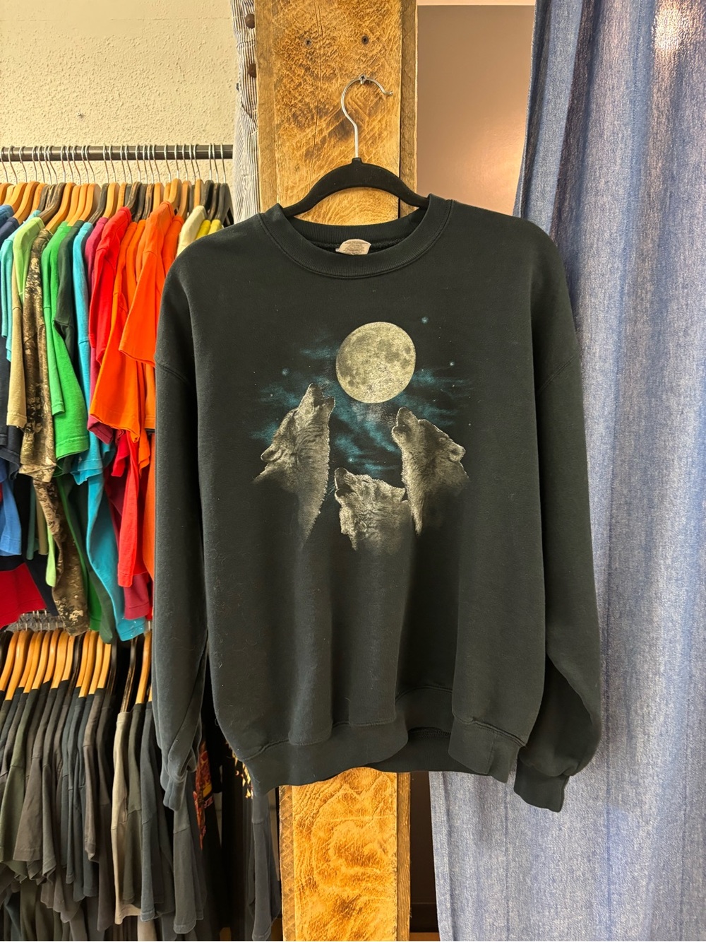 Vintage Nature Black Wolf Moon Graphic Sweatshirt